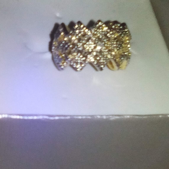 NWTS GENUINE DIAMOND RING - Picture 3 of 5